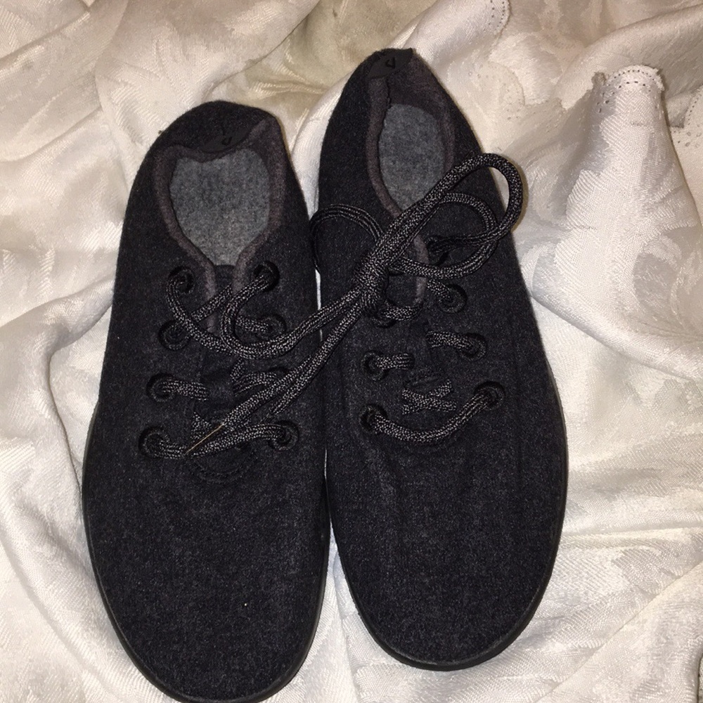 Allbirds Women's Wool Runners Size 8 Color Black